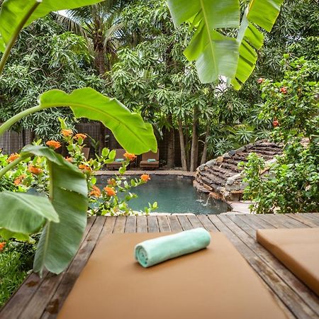 Authentic Khmer Village Resort Siem Reap Exterior photo