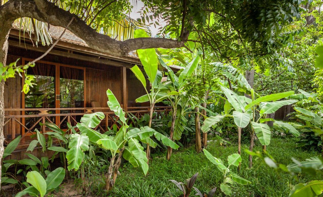 Authentic Khmer Village Resort Siem Reap Exterior photo